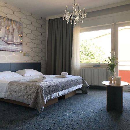 Rooms Ana Стобреч Екстер'єр фото
